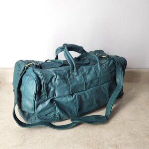 Carroll Goods Top Grain Leather Soft green large Duffle Bag Zip Shoulder strap